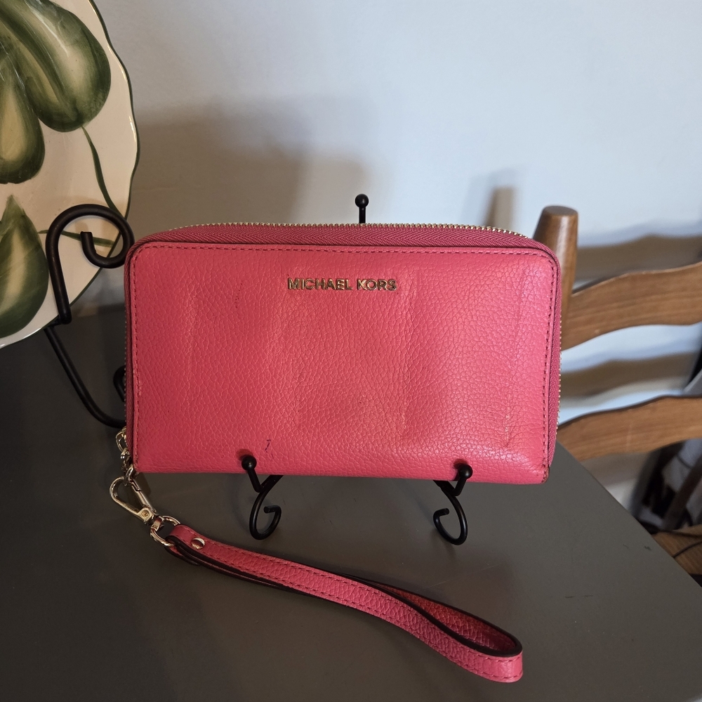 Michael Kors Vibrant Pink Zipper Wallet Wristlet